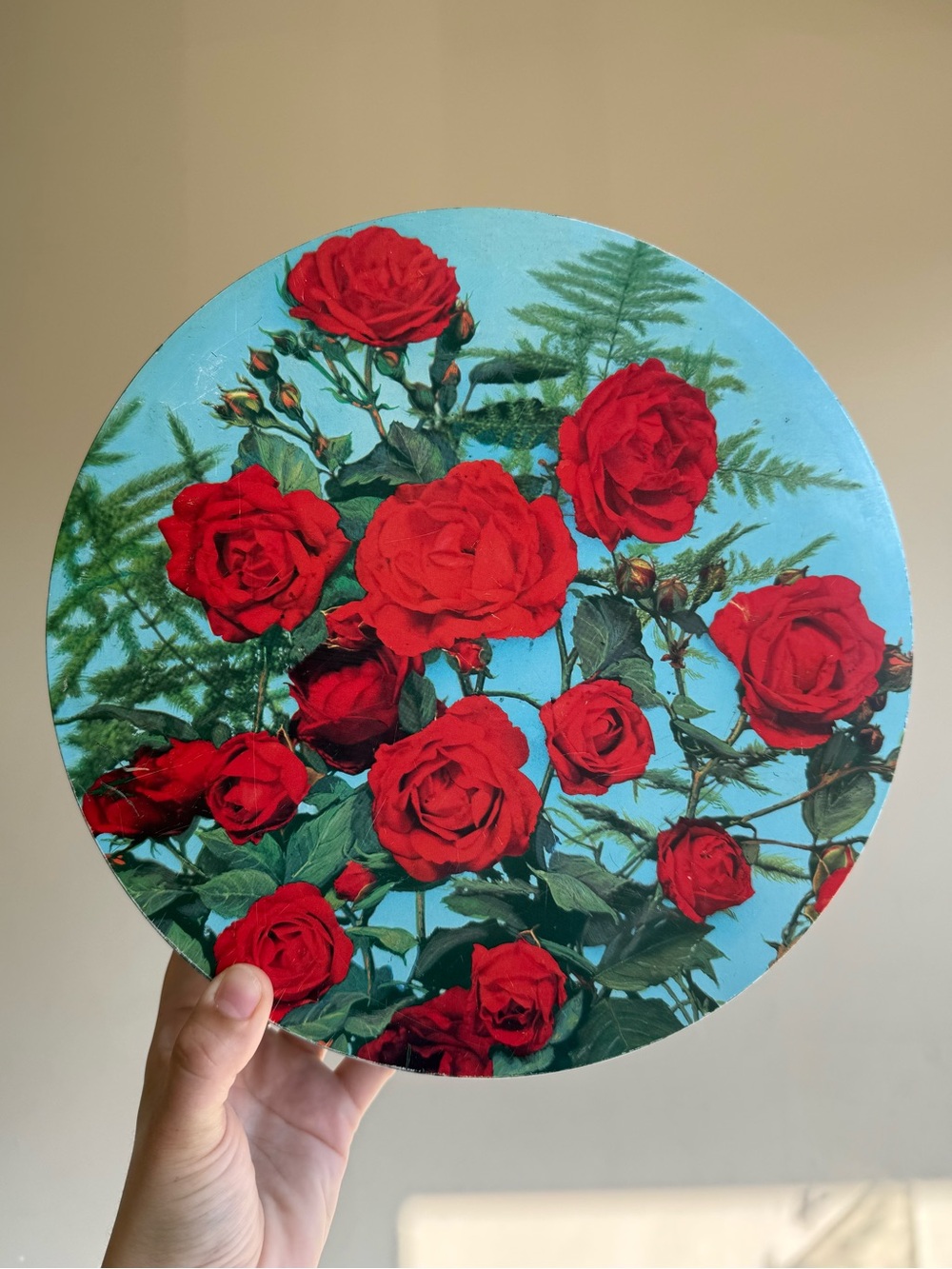 Vintage 50s English Roses Round Biscuit Tin Blue Red by Huntley Boorne Stevens